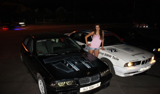 Аэрография на капоте BMW