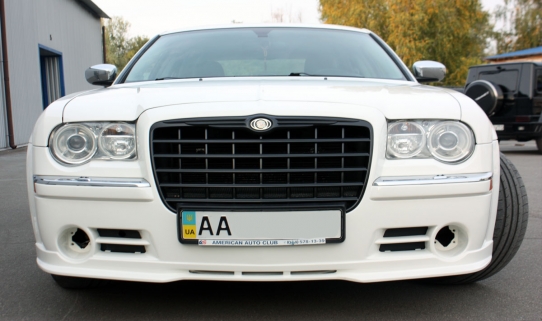 тюнинг переднего бампера Chrysler 300C